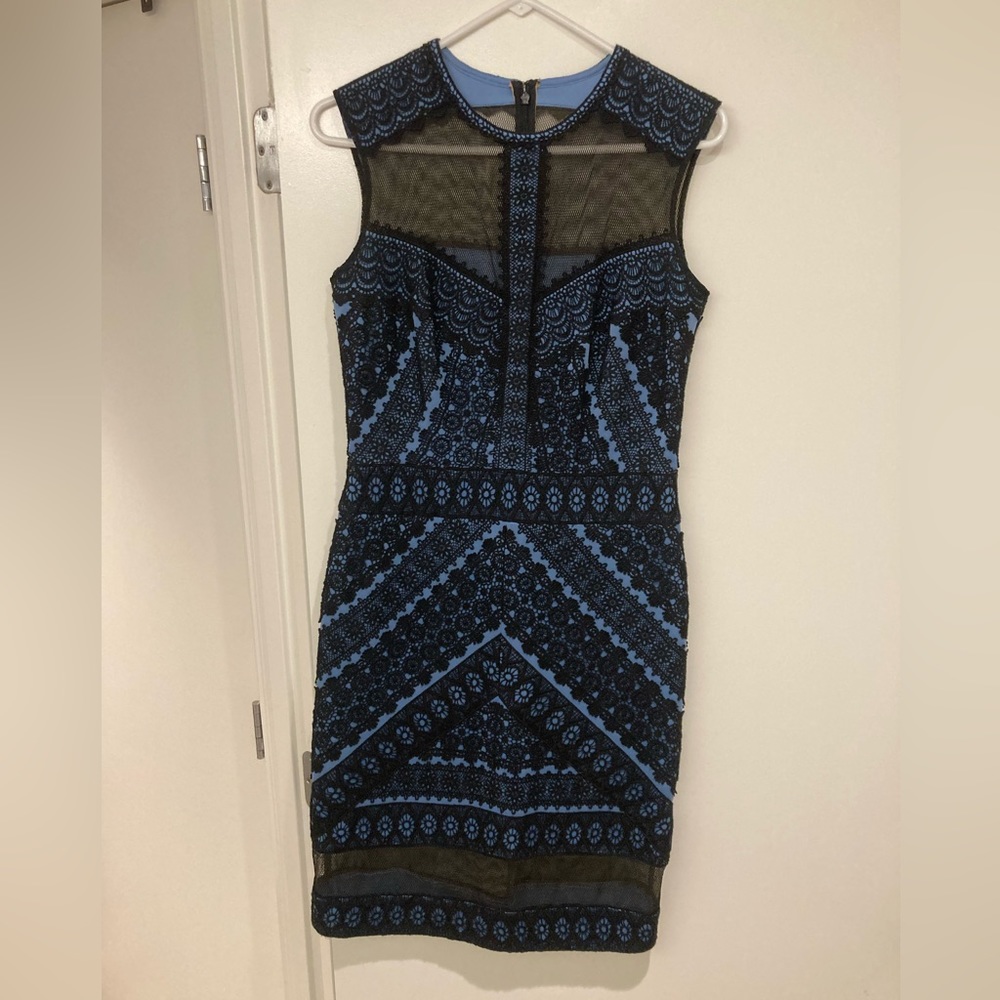 Tadashi Shoji Dress size 6 blue black